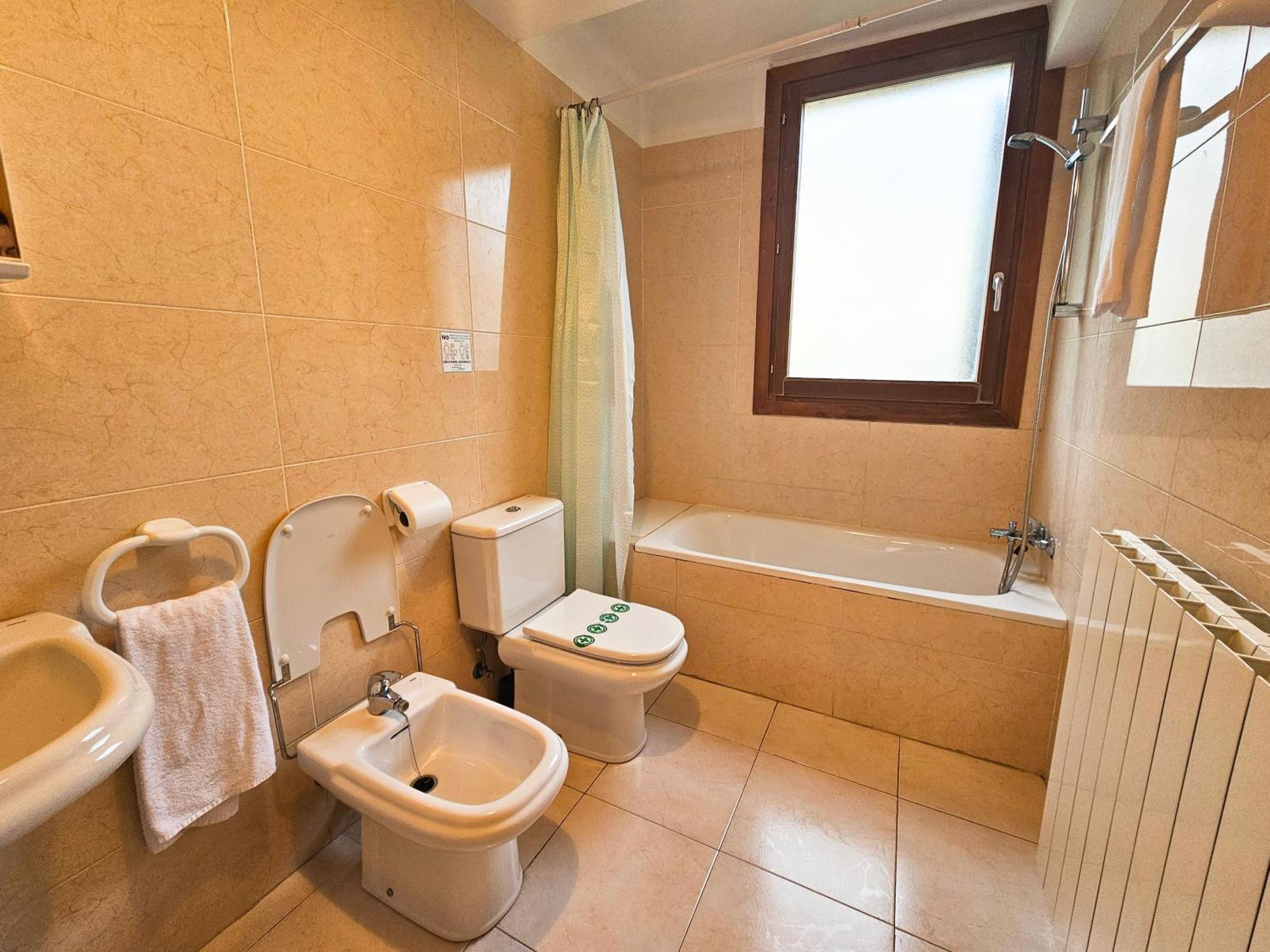 Apartamentos Villanua Collarada 3000 Esterno foto